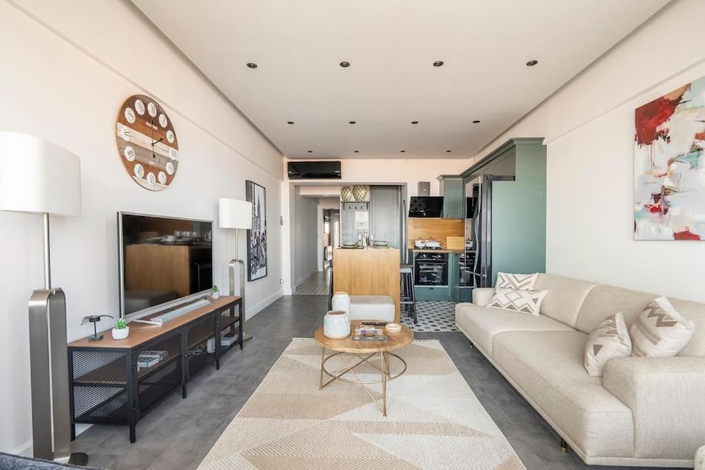 Апартаменты Svm With A Sea View In Nisantasi Стамбул
